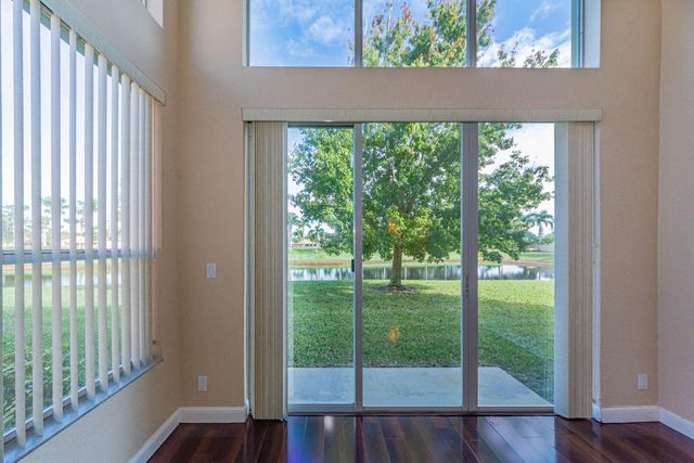 6027 Arlington Way, Fort Pierce, FL 34951