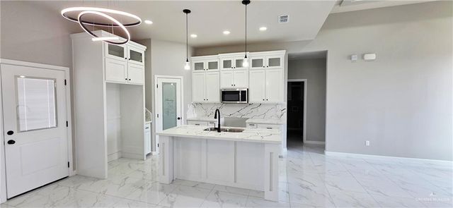 2019 Lime, San Juan, TX 78589