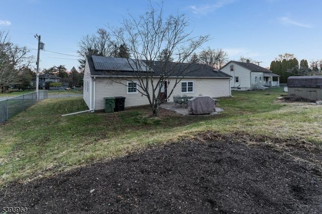 13 Filmore St, Washington Boro, NJ 07882