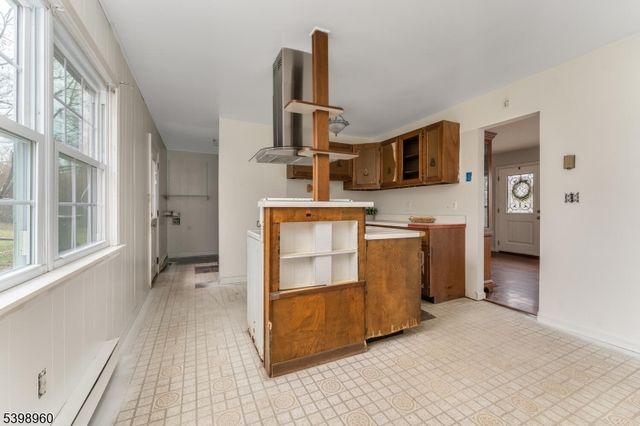 13 Filmore St, Washington Boro, NJ 07882