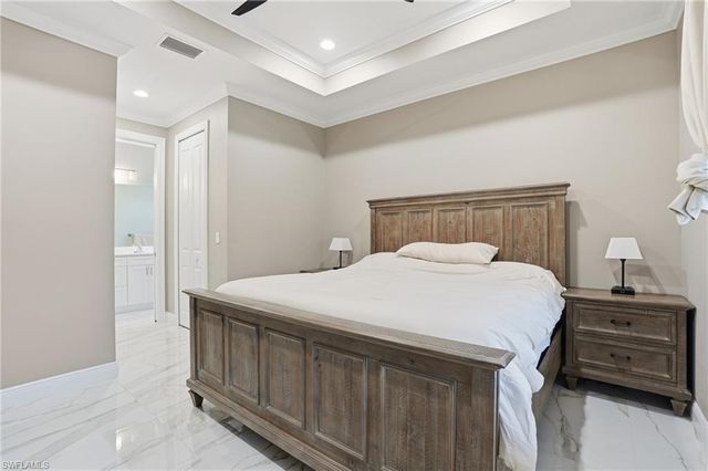 2843 18th AVE NE, Naples, FL 34120