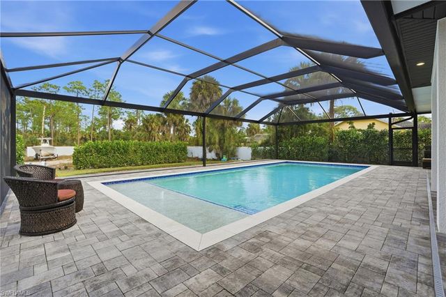 2843 18th AVE NE, Naples, FL 34120