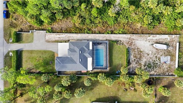 2843 18th AVE NE, Naples, FL 34120