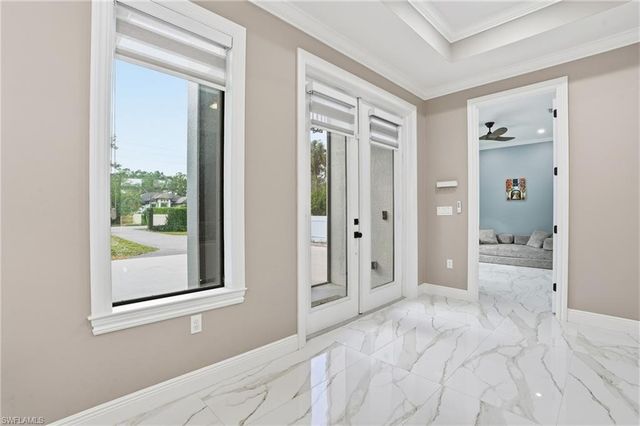 2843 18th AVE NE, Naples, FL 34120