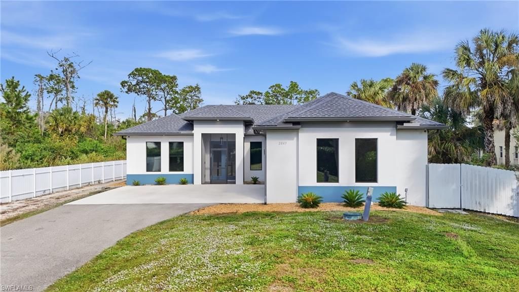 2843 18th AVE NE, Naples, FL 34120