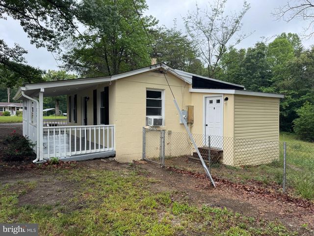 9015 LEGATO LN, Spotsylvania, VA 22551
