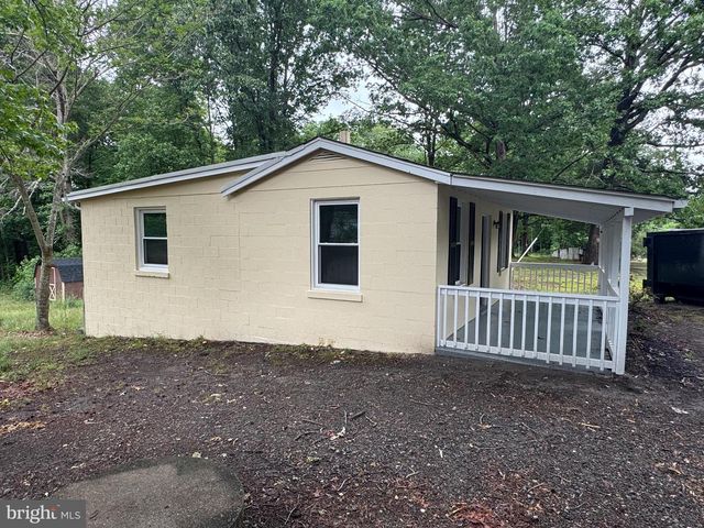 9015 LEGATO LN, Spotsylvania, VA 22551