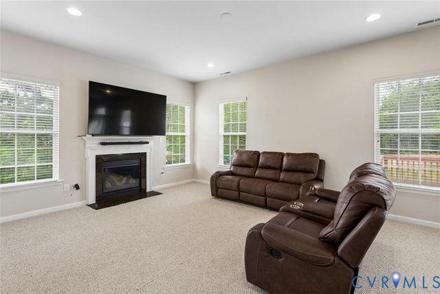 6501 Oak Arbor Dr, Chesterfield, VA 23831