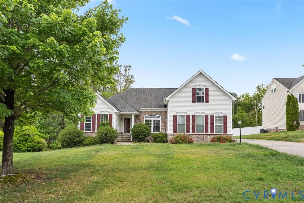 6501 Oak Arbor Dr, Chesterfield, VA 23831