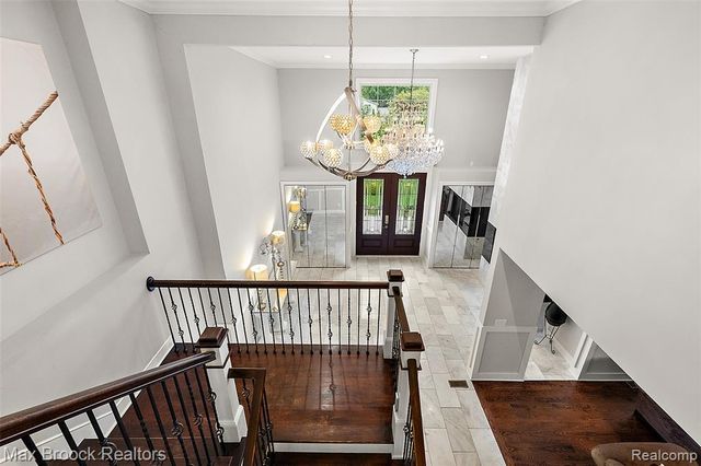 3774 Quarton Road, Bloomfield Hills, MI 48302