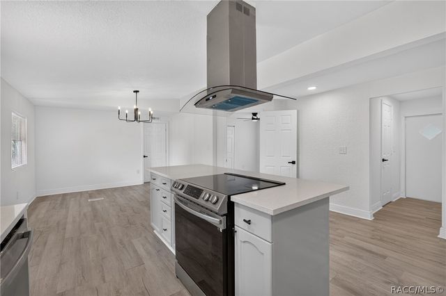6514 N Tamarind Avenue, Hernando, FL 34442