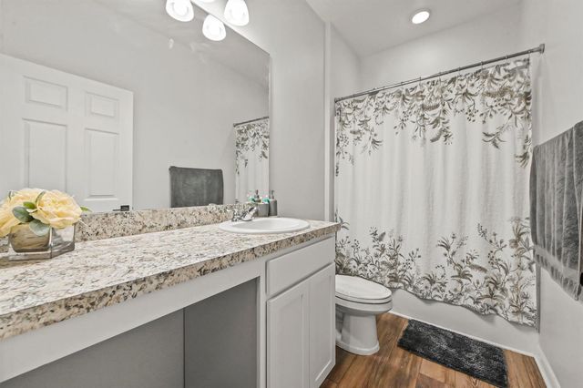 6128 NW DENSAW Terrace, Port St. Lucie, FL 34986