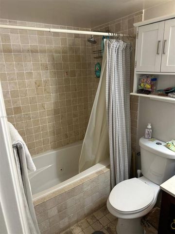 5880 Collins Ave 705, Miami Beach, FL 33140