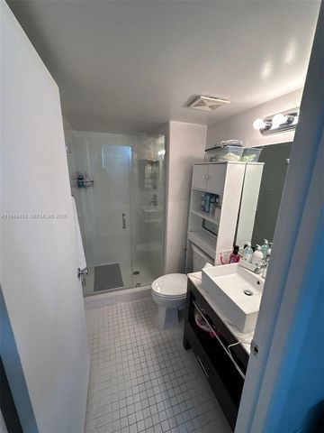 5880 Collins Ave 705, Miami Beach, FL 33140