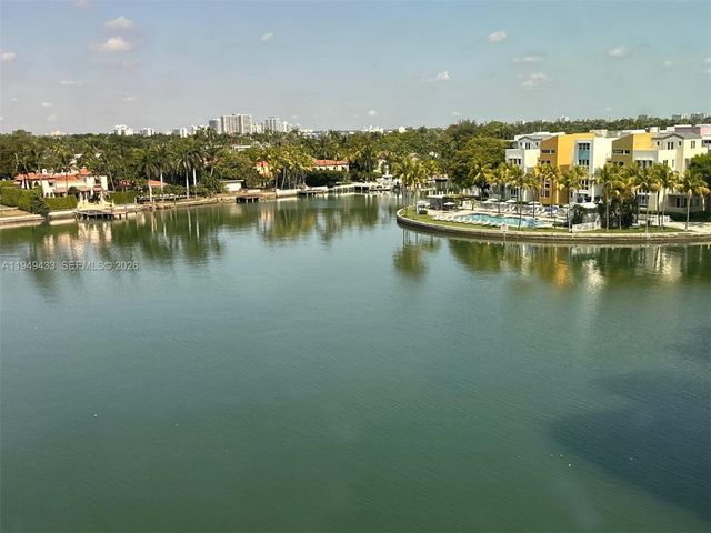 5880 Collins Ave 705, Miami Beach, FL 33140