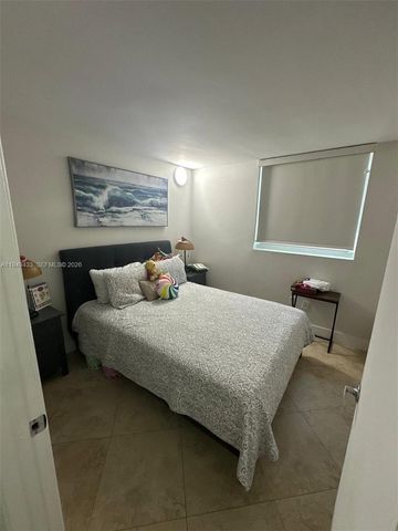 5880 Collins Ave 705, Miami Beach, FL 33140