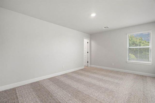 2375 Clubhouse Drive, Blanchard, OK 73010