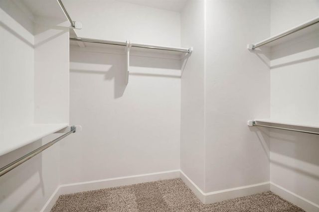 2375 Clubhouse Drive, Blanchard, OK 73010