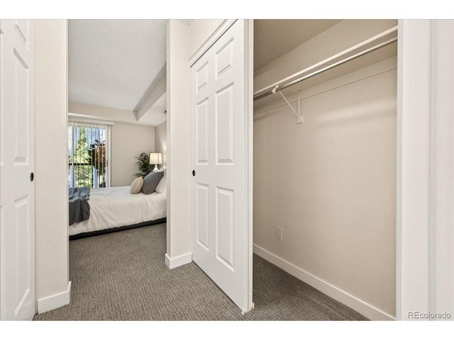 2575 S Syracuse Way I-I06, Denver, CO 80231