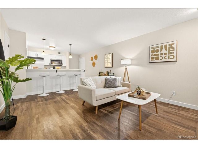 2575 S Syracuse Way I-I06, Denver, CO 80231