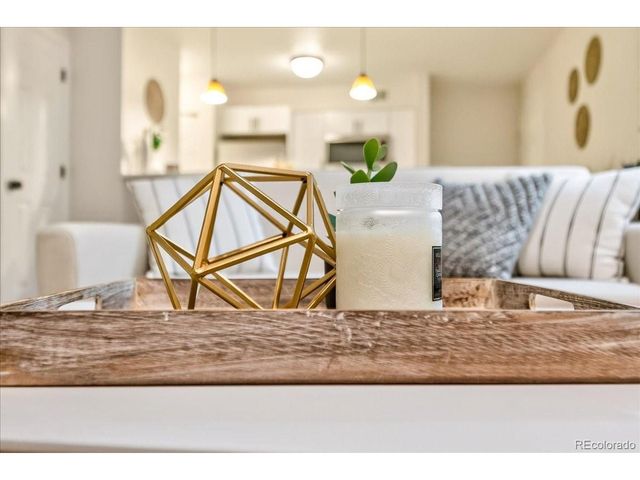 2575 S Syracuse Way I-I06, Denver, CO 80231