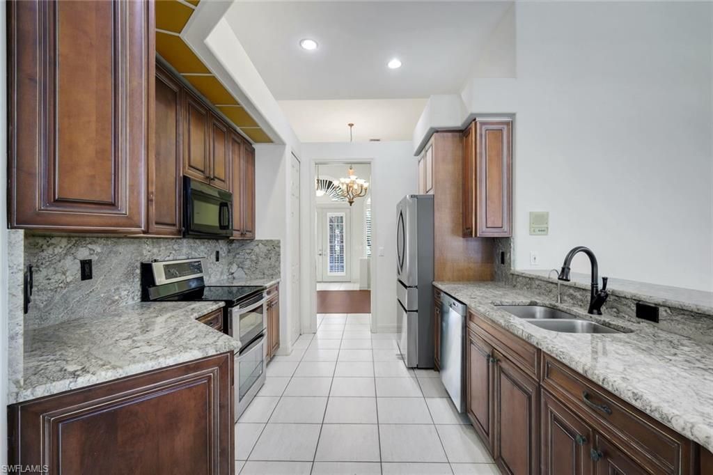 28476 Del Lago WAY, BONITA SPRINGS, FL 34135 — photo 4