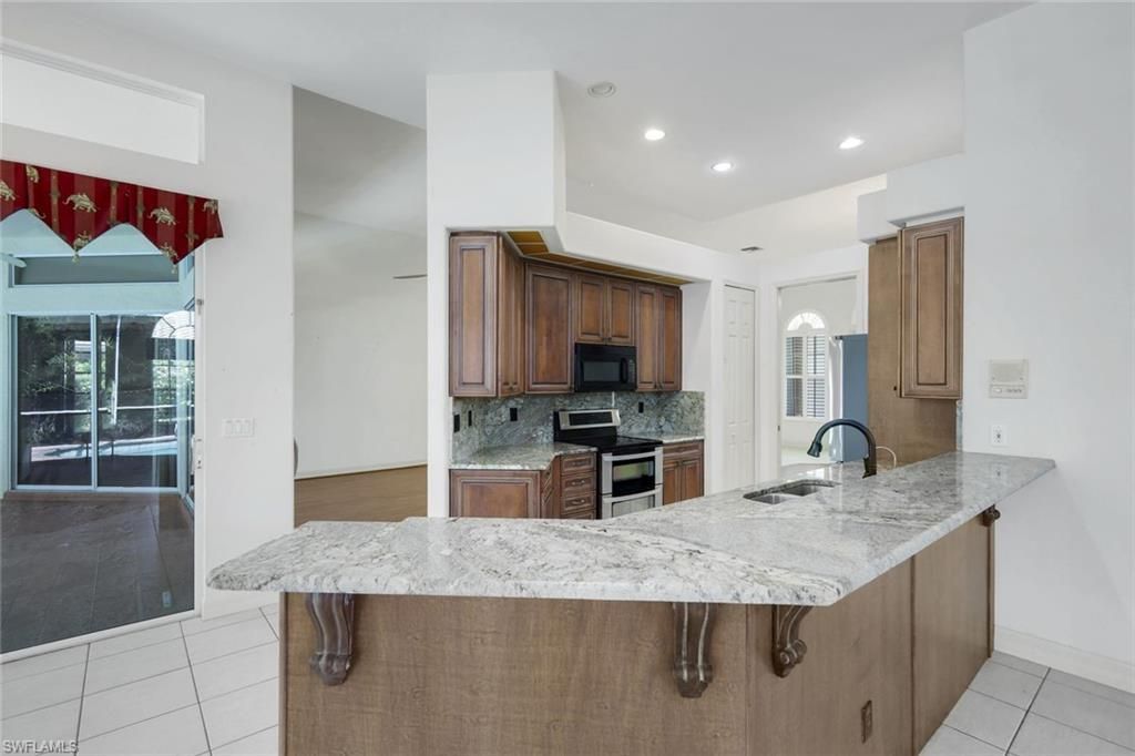 28476 Del Lago WAY, BONITA SPRINGS, FL 34135 — photo 5