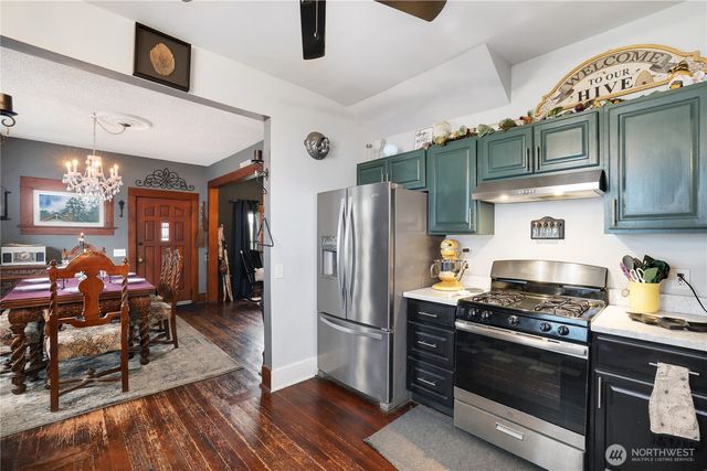 6020 S Lawrence Street, Tacoma, WA 98409