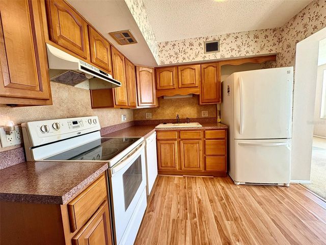 2428 COLUMBIA DRIVE 36, Clearwater, FL 33763