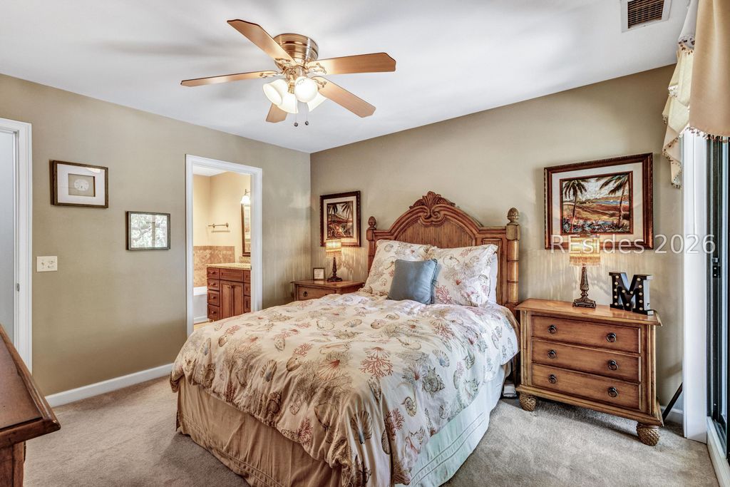 Image 18 of property listing at 37 S Forest Beach Dr Apt 15, Hilton Head Island, SC 29928