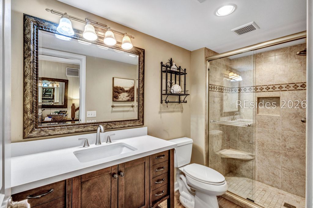 Image 25 of property listing at 37 S Forest Beach Dr Apt 15, Hilton Head Island, SC 29928
