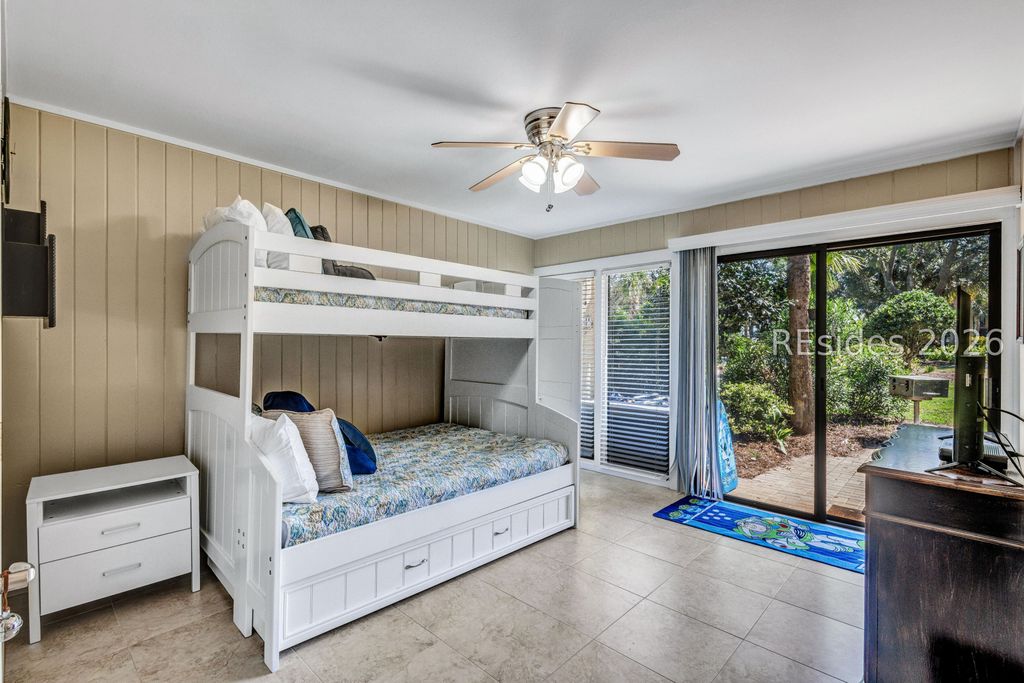 Image 26 of property listing at 37 S Forest Beach Dr Apt 15, Hilton Head Island, SC 29928
