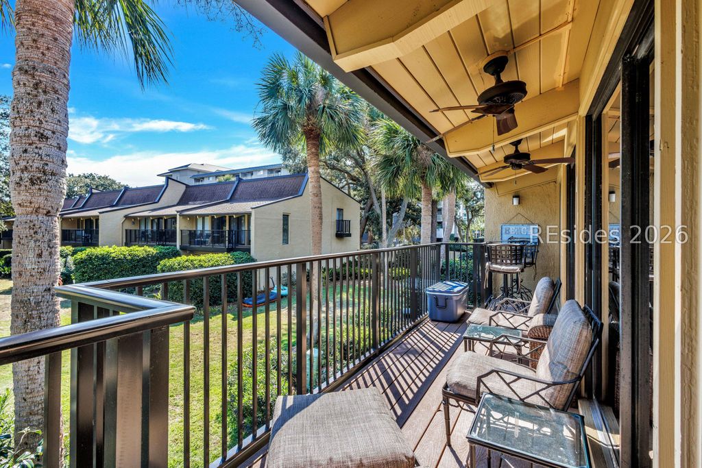 Image 33 of property listing at 37 S Forest Beach Dr Apt 15, Hilton Head Island, SC 29928