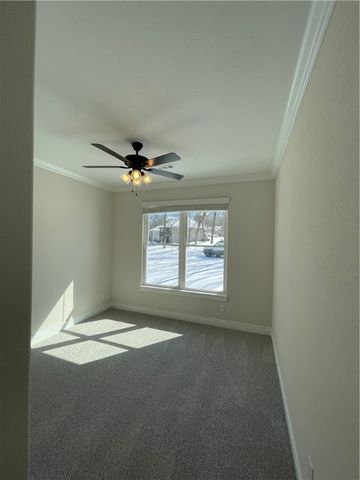 5 Burns Circle, Bella Vista, AR 72714