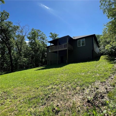 5 Burns Circle, Bella Vista, AR 72714