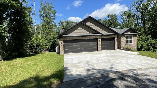5 Burns Circle, Bella Vista, AR 72714