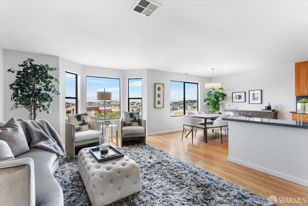 52 Jennings Court, San Francisco, CA 94124