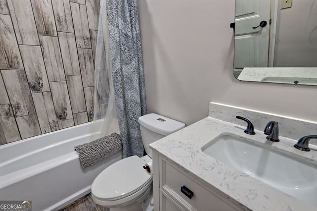 137 Olds Mountain Peak Road, Rabun Gap, GA 30568