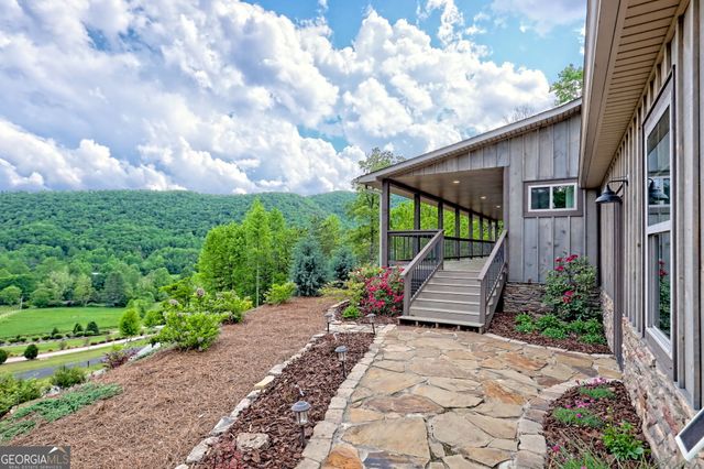 137 Olds Mountain Peak Road, Rabun Gap, GA 30568