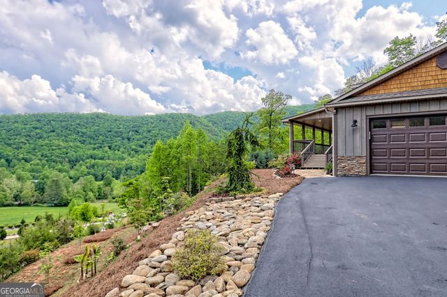 137 Olds Mountain Peak Road, Rabun Gap, GA 30568