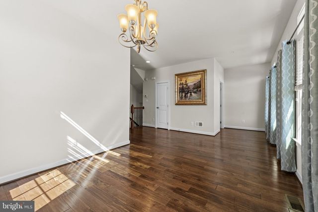 8700 SPRINGVALE DR, Lutherville Timonium, MD 21093