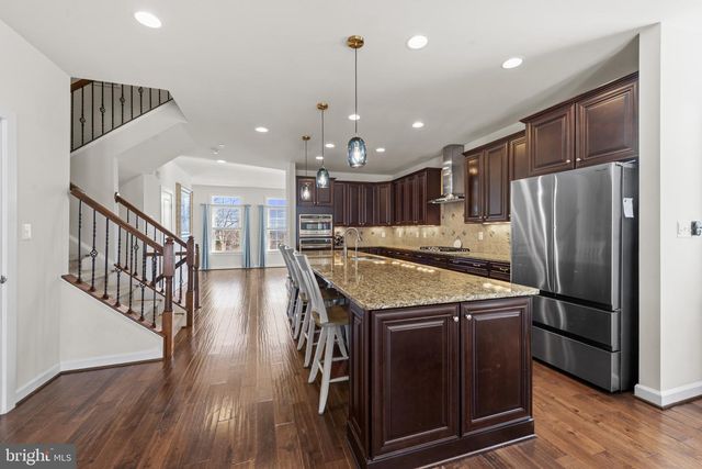 8700 SPRINGVALE DR, Lutherville Timonium, MD 21093