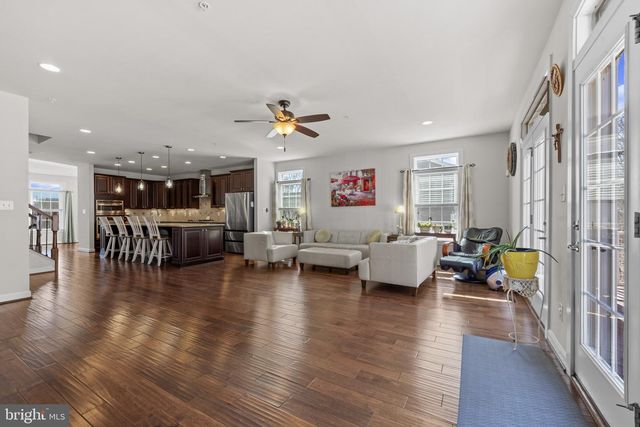 8700 SPRINGVALE DR, Lutherville Timonium, MD 21093