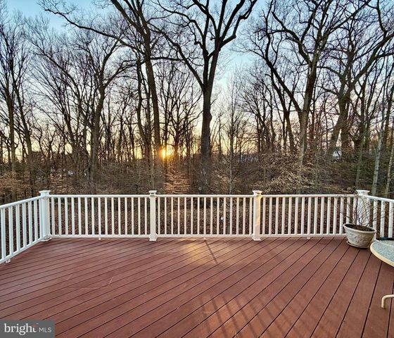 8700 SPRINGVALE DR, Lutherville Timonium, MD 21093