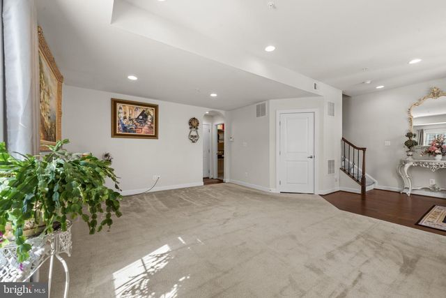 8700 SPRINGVALE DR, Lutherville Timonium, MD 21093