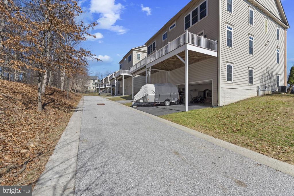 Image 40 of property listing at 8700 SPRINGVALE DR, Lutherville Timonium, MD 21093