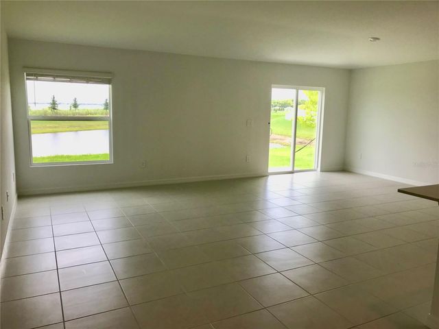 869 HOUR GLASS RD, Lakeland, FL 33801