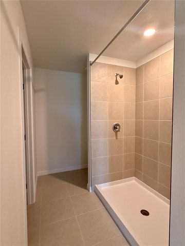 869 HOUR GLASS RD, Lakeland, FL 33801