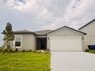 869 HOUR GLASS RD, Lakeland, FL 33801