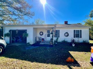 822 Turrentine Church Road, Mocksville, NC 27028